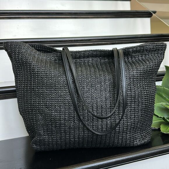 Vera Bradley, rare shoulder, tote, beach, palm tree, hounds, tooth, like new - Picture 2 of 13